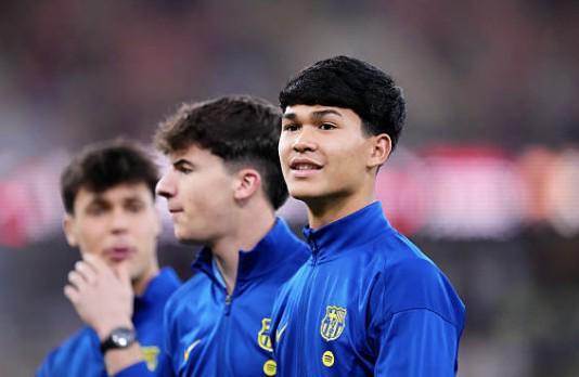 开云线上入口-世体：巴萨更衣室内部有消息称德罗可能会加盟巴黎圣日耳曼