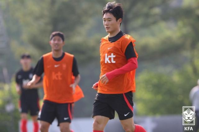 开云登录网址入口-严元相因韧带损伤提前回国 韩国亚运次战重组锋线