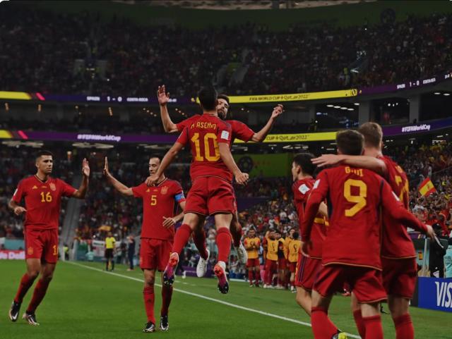 开云线上入口-布教授阿尔瓦“复活” 巴萨帮爆发助西班牙7球狂胜