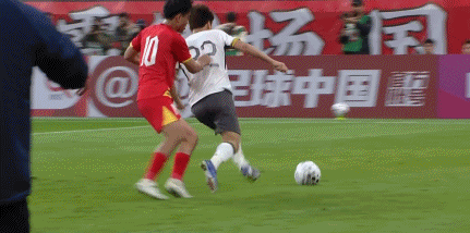 开云下载-U23国足1-0越南U23获西安邀请赛亚军，杜月徵天外飞仙制胜