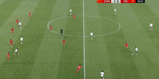 开云下载-U23国足1-0越南U23获西安邀请赛亚军，杜月徵天外飞仙制胜
